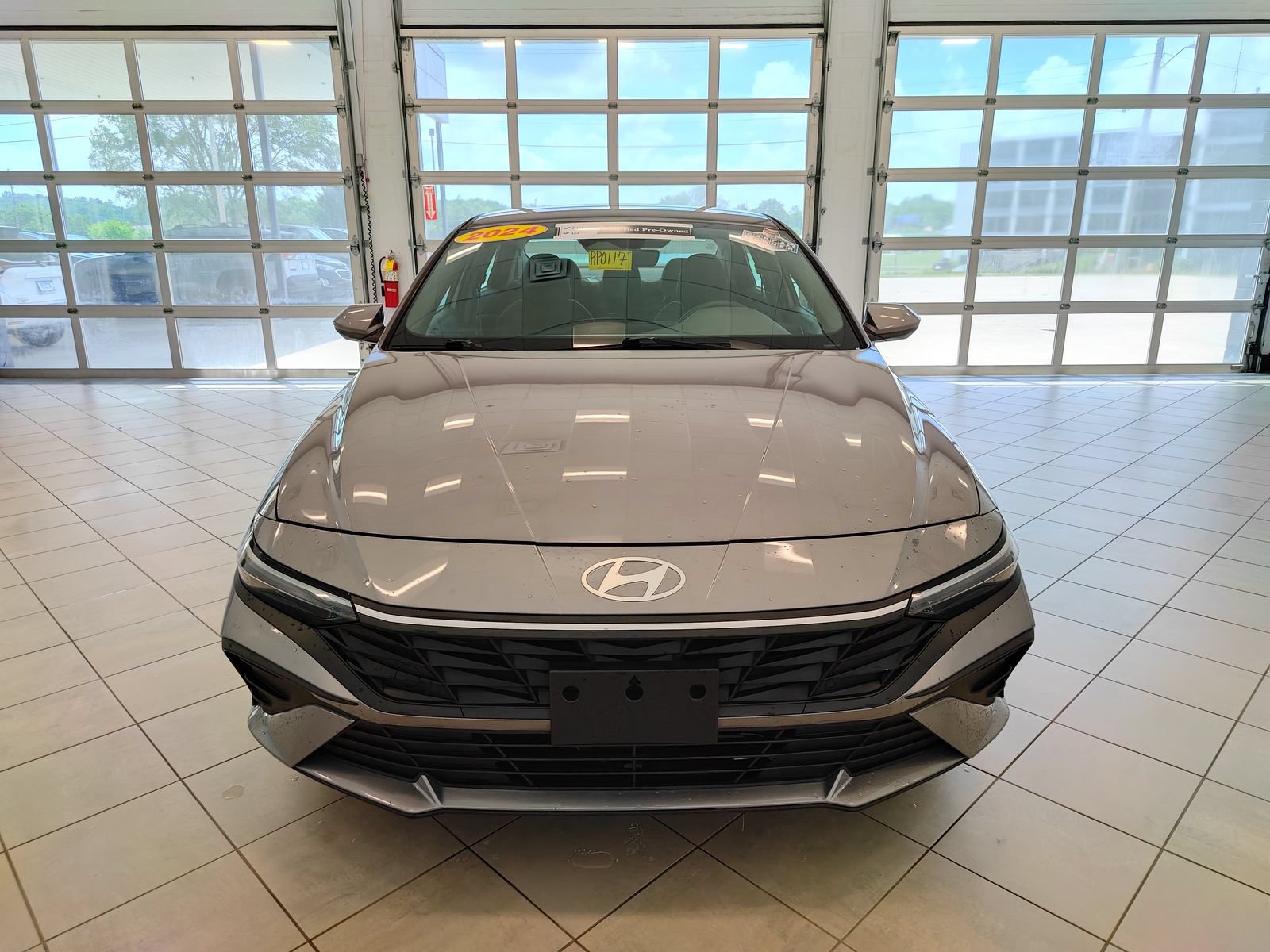 Used 2024 Hyundai Elantra SEL FWD image 8
