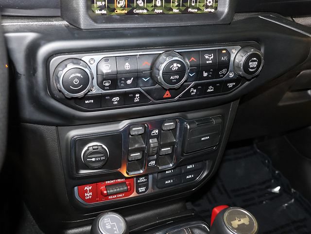Used 2023 Jeep Wrangler Unlimited Rubicon 392 w/ Trailer Tow Package AWD/4WD image 26
