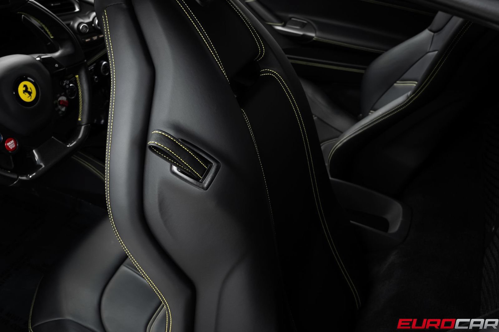 Used 2018 Ferrari 488 GTB RWD image 41