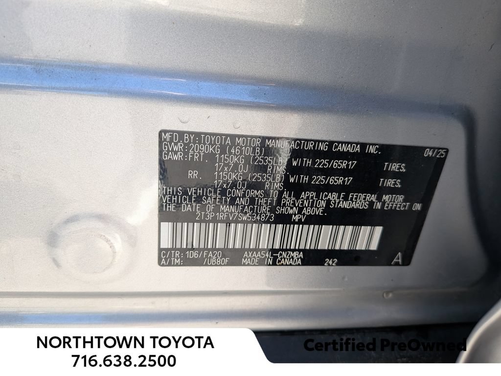 Used 2025 Toyota RAV4 XLE AWD/4WD image 35