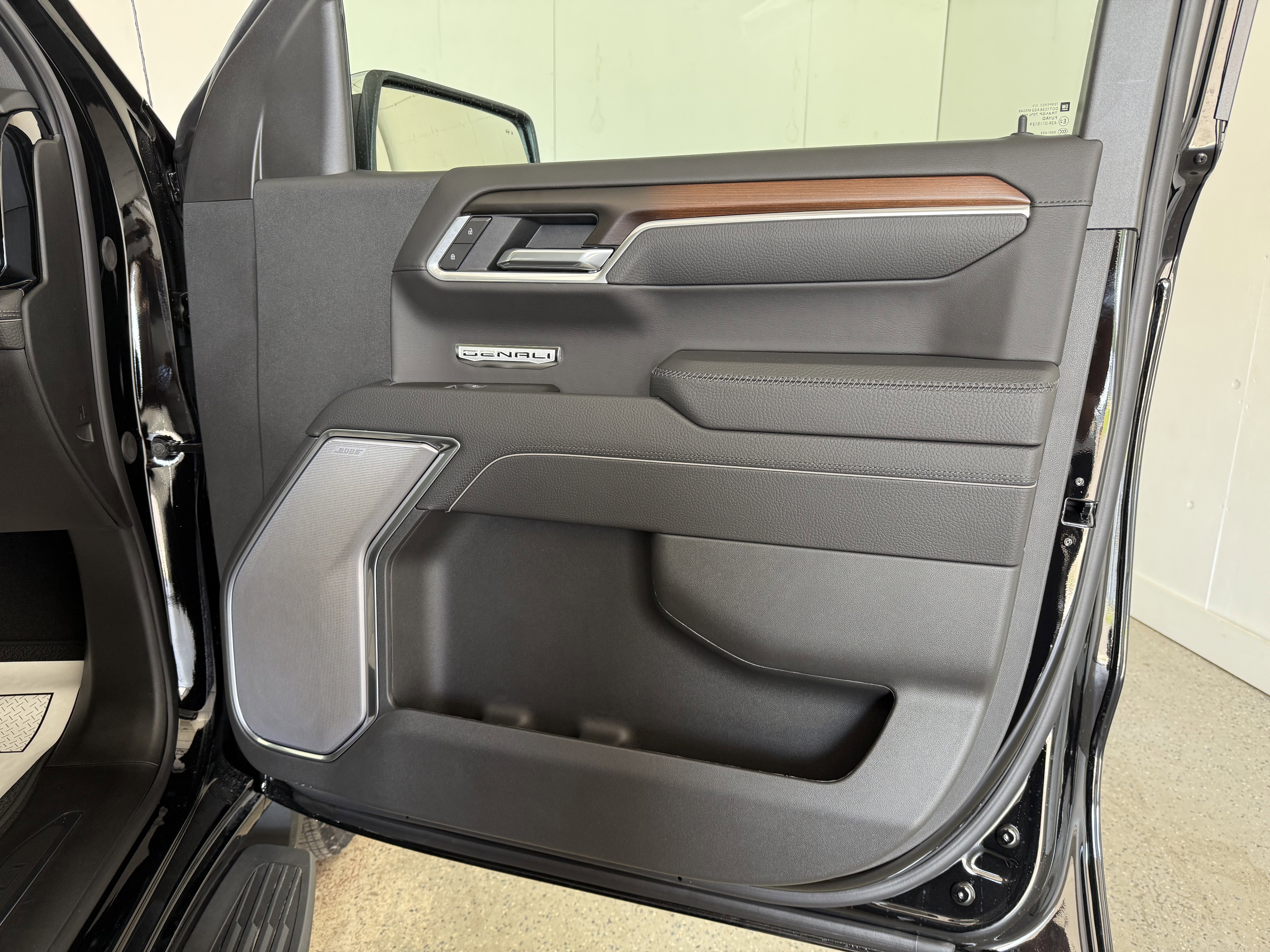 New 2026 GMC Sierra 1500 Denali w/ Technology Package image 41