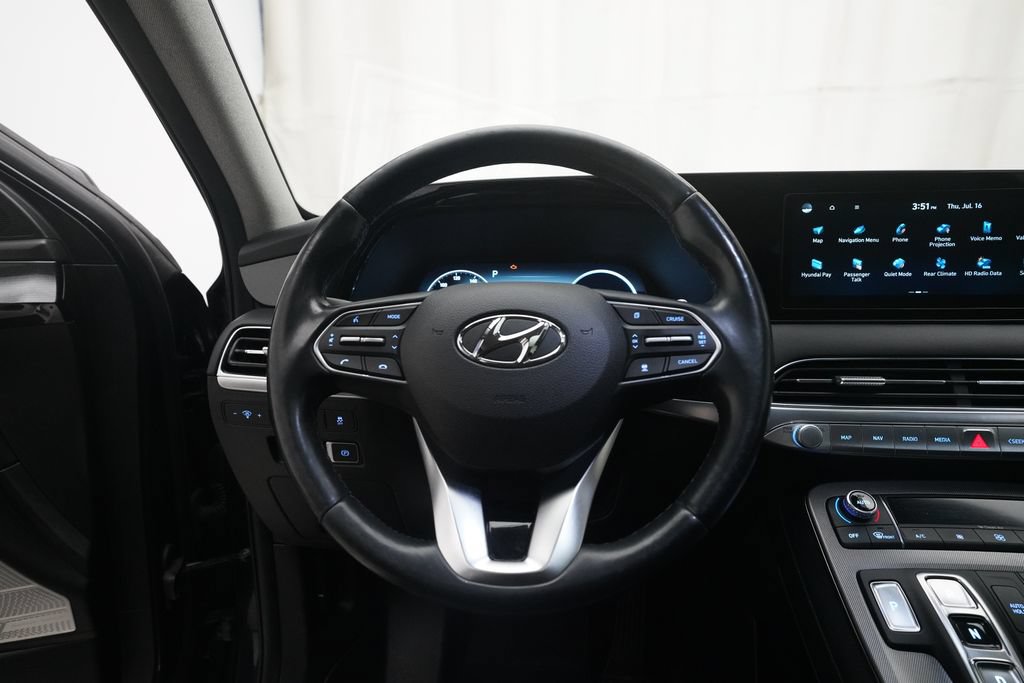 Used 2021 Hyundai Palisade Limited w/ Cargo Package FWD image 4