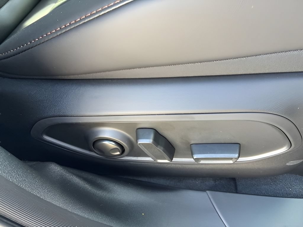 New 2026 Jeep Cherokee Limited AWD/4WD image 10