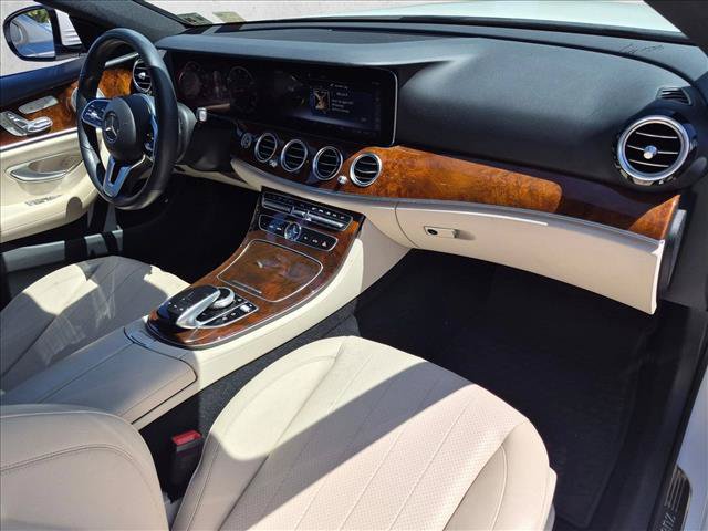 Used 2019 Mercedes-Benz E 300 4MATIC image 21