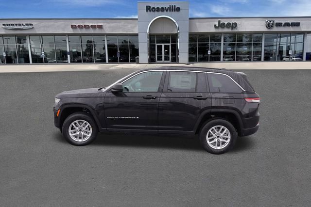 New 2025 Jeep Grand Cherokee Laredo X w/ Luxury Tech Group I image 6