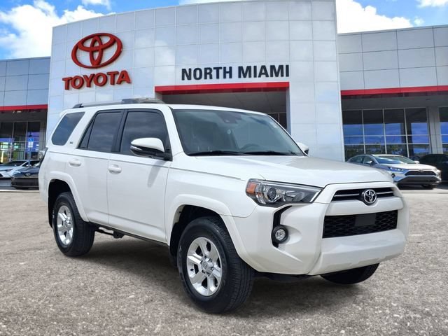 Used 2024 Toyota 4Runner SR5 Premium w/ Moonroof Package RWD video 1