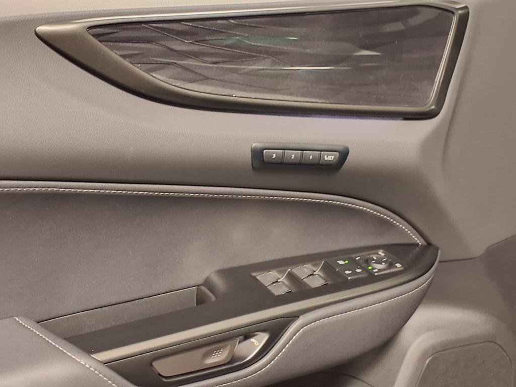 New 2026 Lexus NX 350 AWD w/ Premium Package image 4