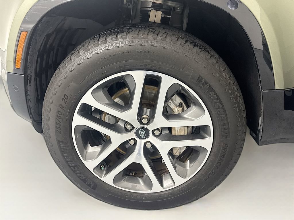 Used 2021 Land Rover Defender 110 X-Dynamic HSE image 30