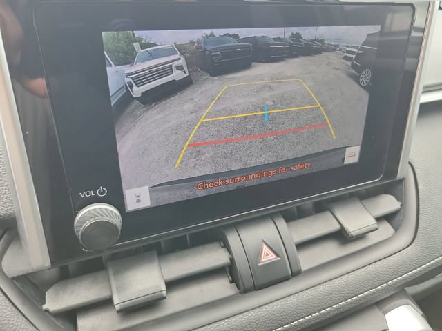 Used 2023 Toyota RAV4 XLE w/ Convenience Package FWD image 28