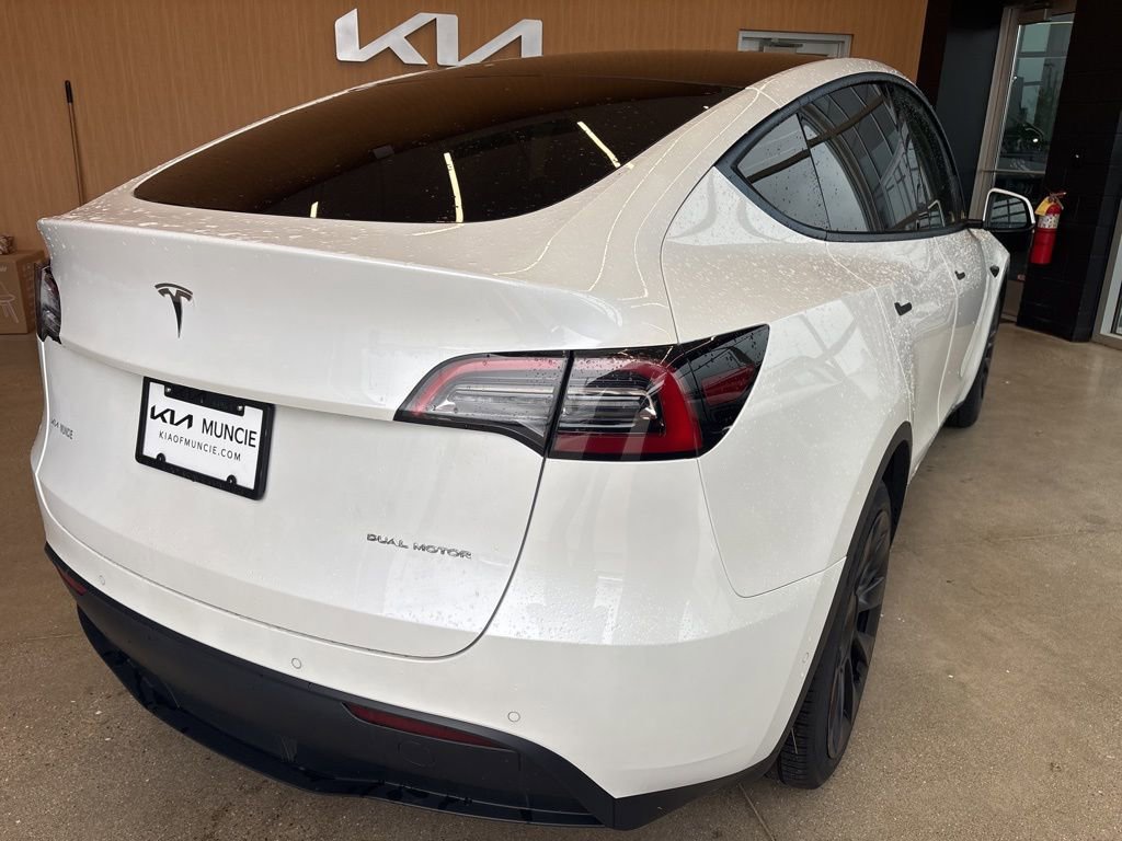 Used 2021 Tesla Model Y Long Range AWD/4WD image 13