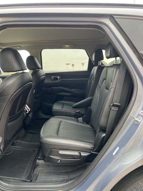 Used 2022 Kia Sorento SX AWD/4WD image 10