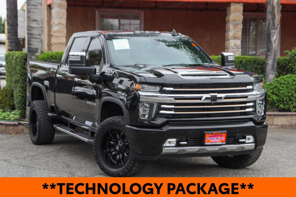 Used 2020 Chevrolet Silverado 2500 High Country w/ Technology Package AWD/4WD image 2