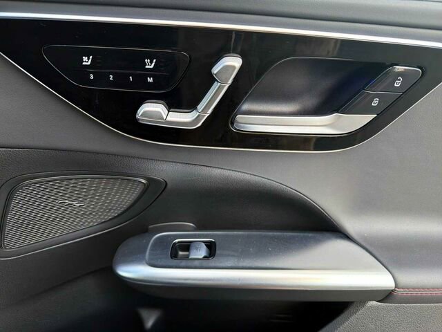 Used 2023 Mercedes-Benz C 43 AMG 4MATIC Sedan image 21