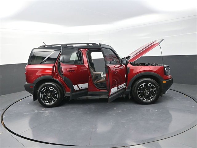 Used 2025 Ford Bronco Sport Outer Banks w/ Outer Banks Tech Package+ image 42