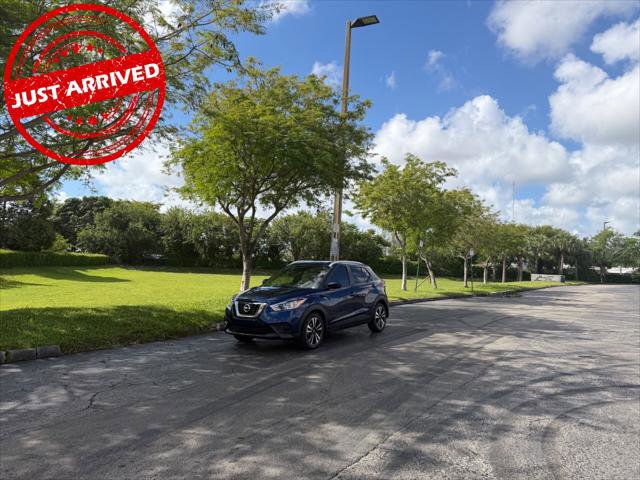 Used 2018 Nissan Kicks SV w/ Exterior Electronics Package image 1