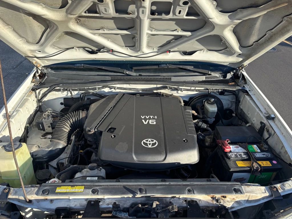 Used 2006 Toyota Tacoma PreRunner RWD image 20