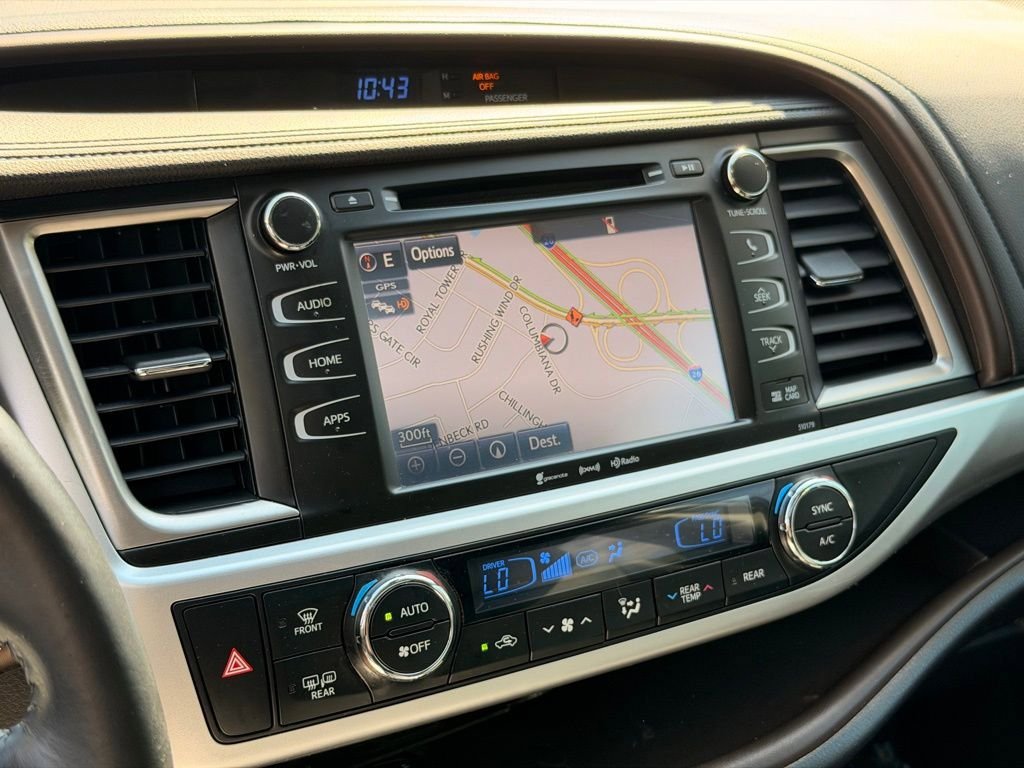 Used 2017 Toyota Highlander XLE FWD image 36