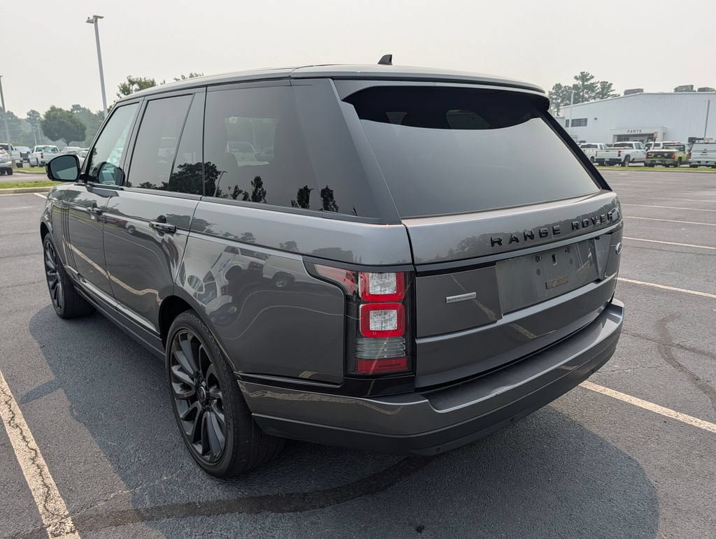 Used 2016 Land Rover Range Rover Supercharged AWD/4WD image 27