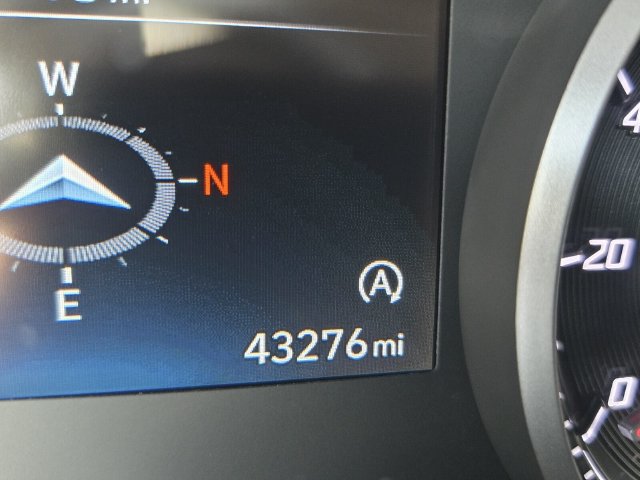 Used 2023 Hyundai Santa Fe SEL FWD image 22