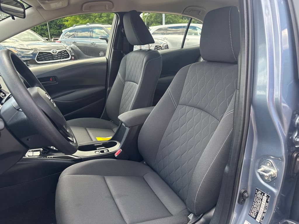 Used 2026 Toyota Corolla LE w/ LE Premium Package FWD image 14