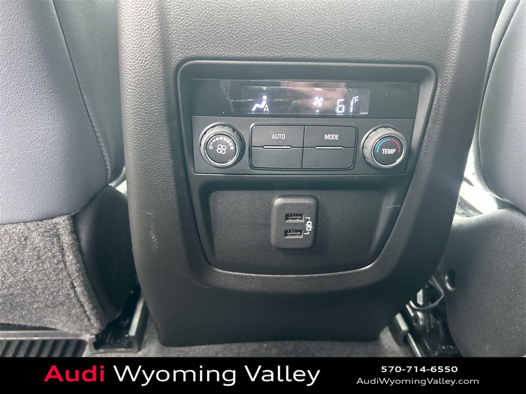 Used 2023 Buick Enclave Essence w/ Experience Buick Package image 32