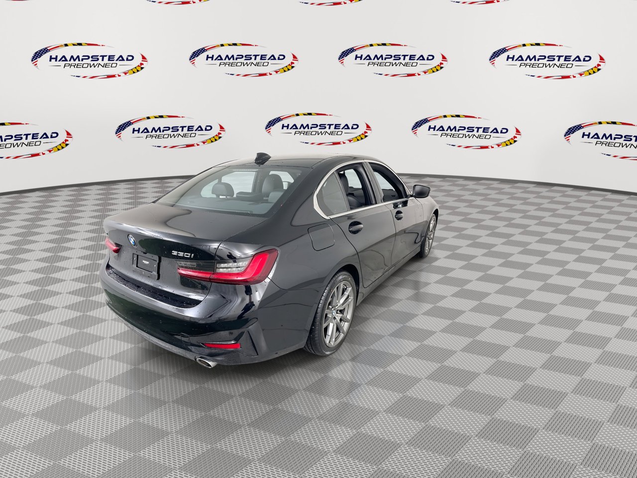 Used 2022 BMW 330i xDrive Sedan w/ Driving Assistance Package image 8