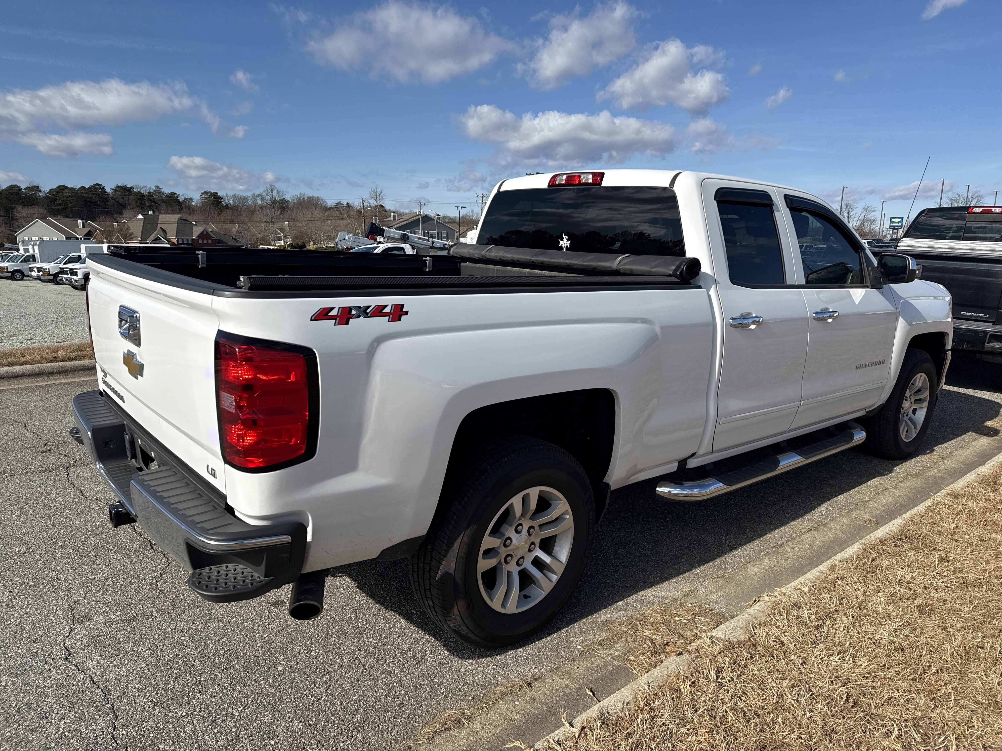 Used 2019 Chevrolet Silverado 1500 LT w/ All Star Edition image 10
