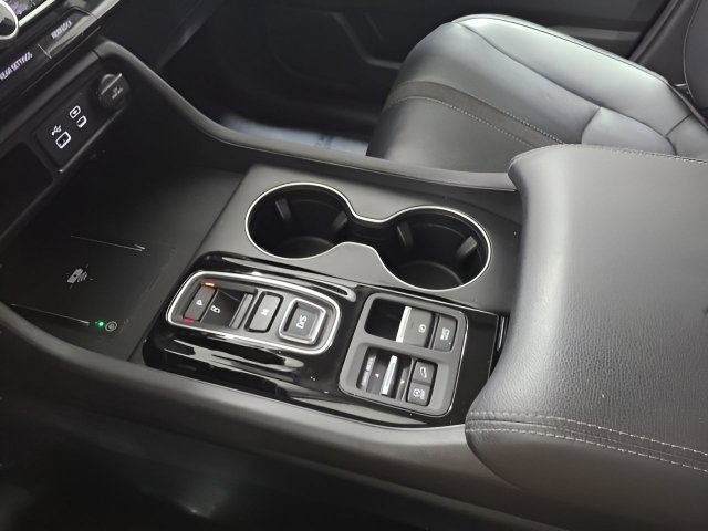 Used 2025 Honda Pilot EX-L image 29