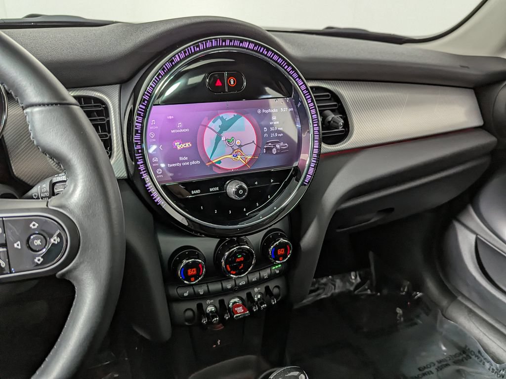 Used 2022 MINI Cooper 4-Door Hardtop FWD image 28