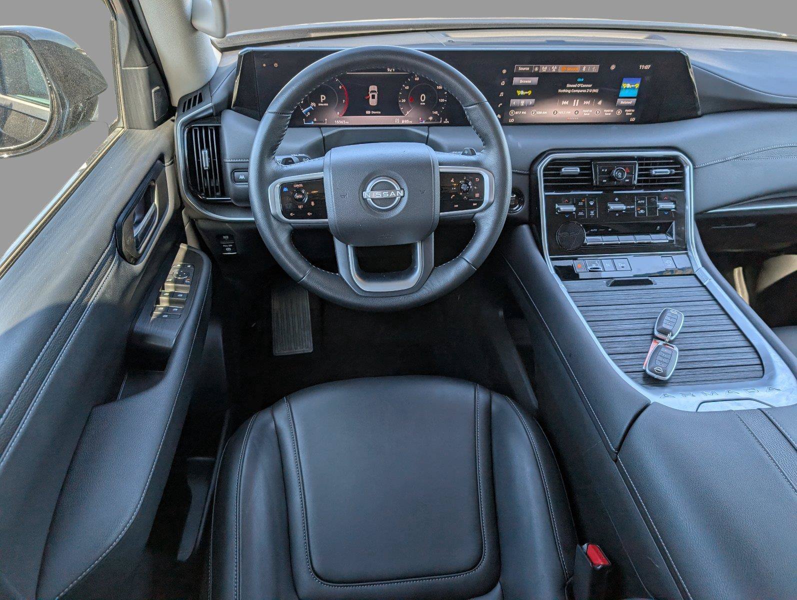Used 2025 Nissan Armada SV AWD/4WD image 31