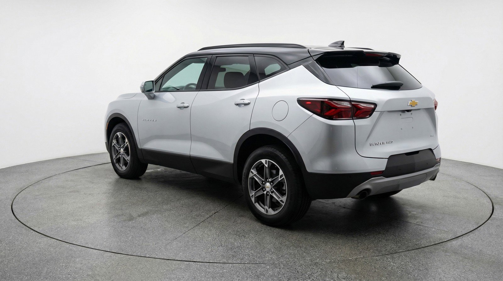 Used 2025 Chevrolet Blazer LT image 6