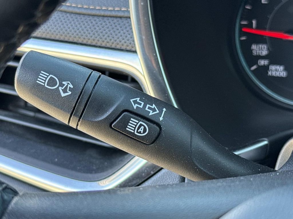 Used 2023 Chevrolet Equinox Premier image 42