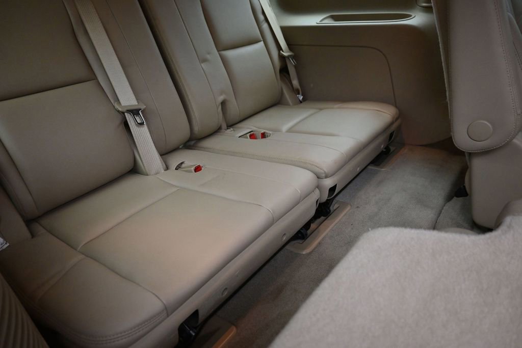 Used 2014 GMC Yukon Denali AWD/4WD image 9