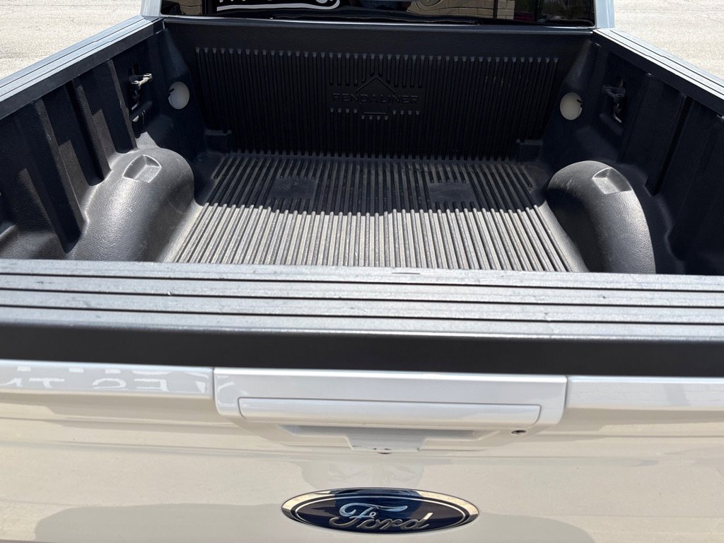 Used 2019 Ford F150 Lariat AWD/4WD image 12
