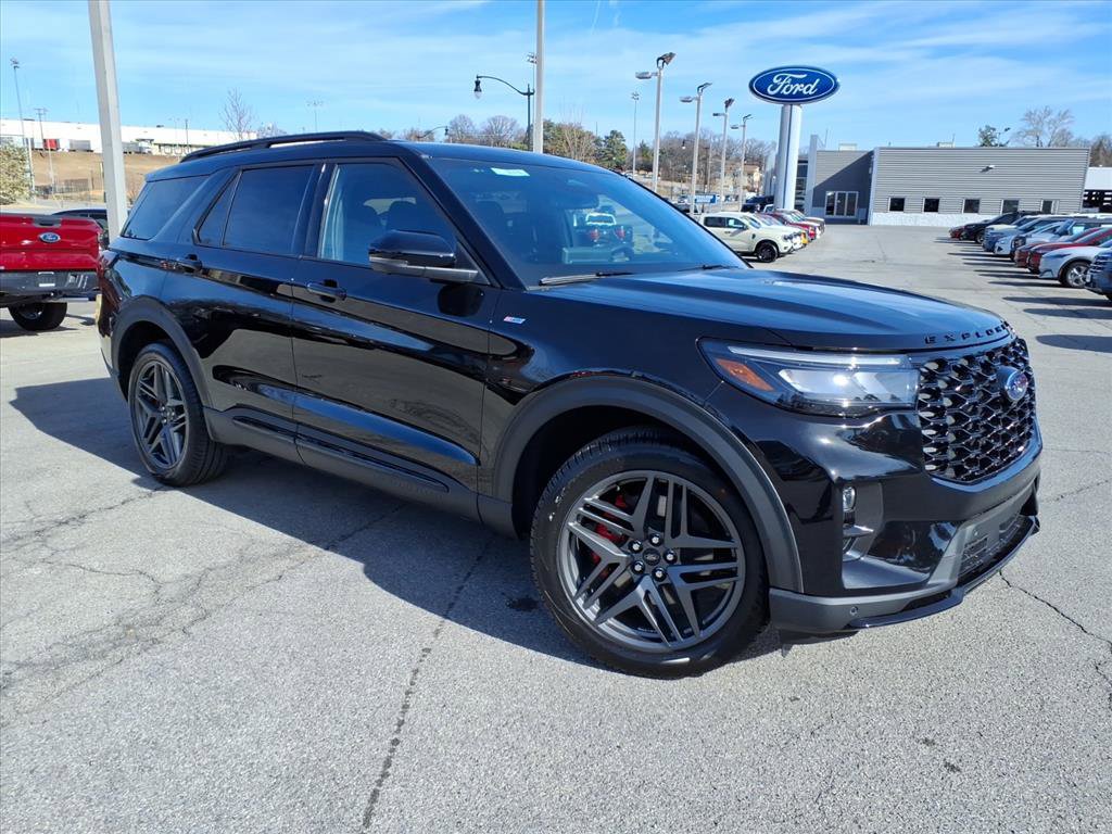 New 2026 Ford Explorer ST-Line w/ ST-Line Street Pack