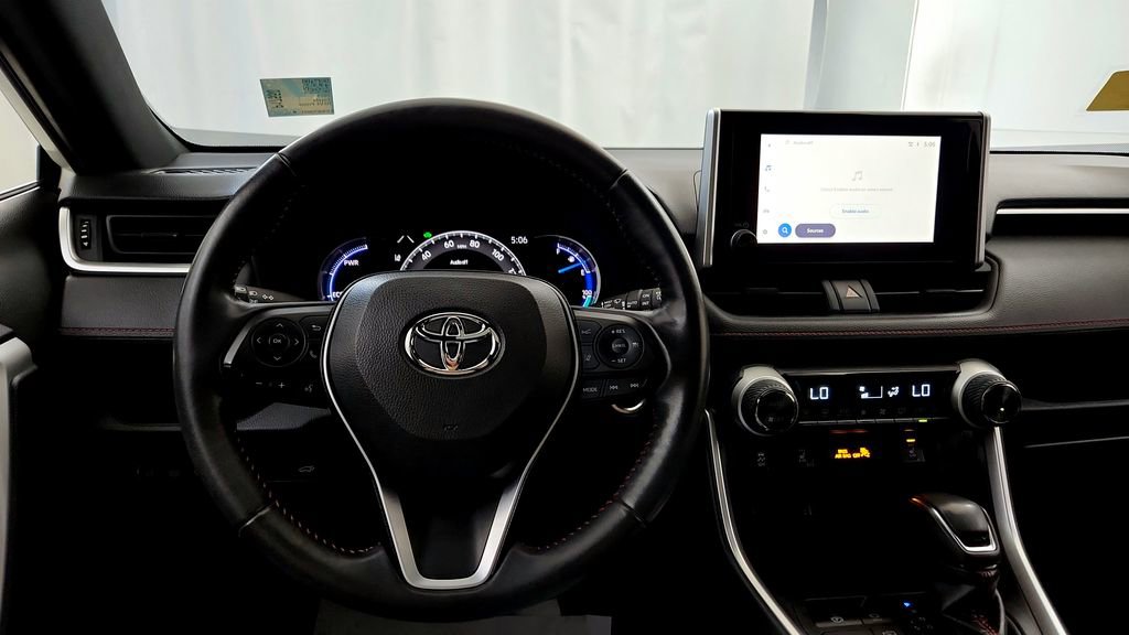 Used 2023 Toyota RAV4 SE w/ Weather & Moonroof Package AWD/4WD image 36