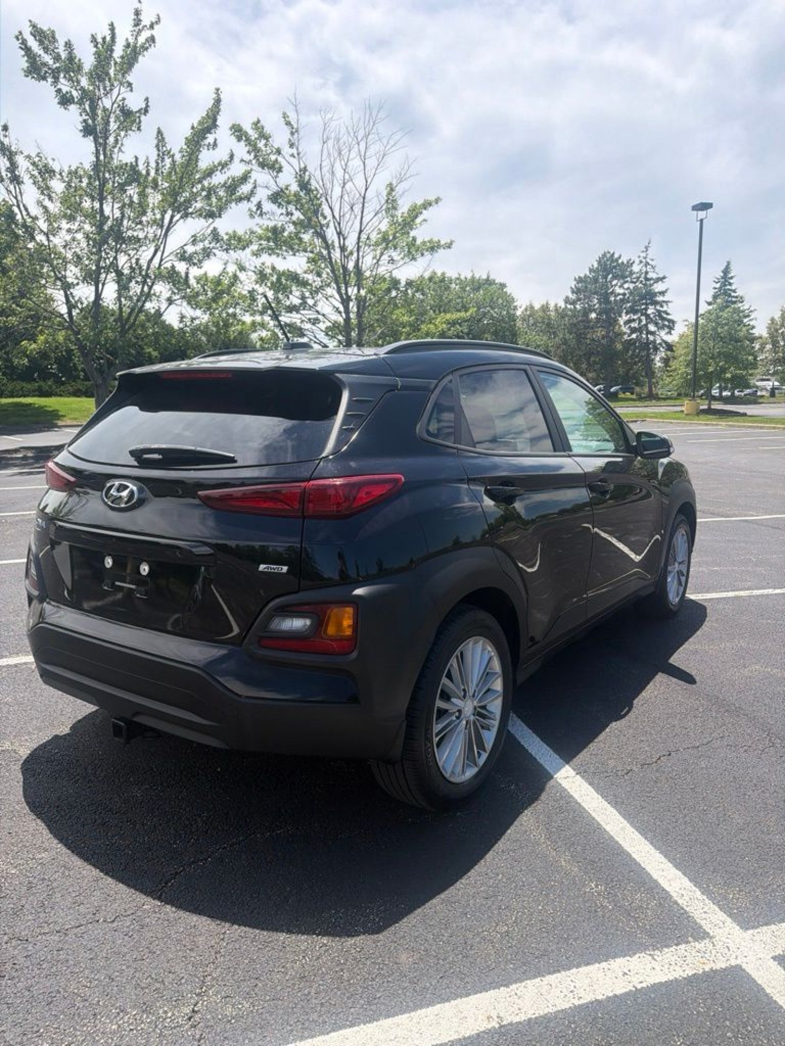 Used 2020 Hyundai Kona SEL AWD/4WD image 6