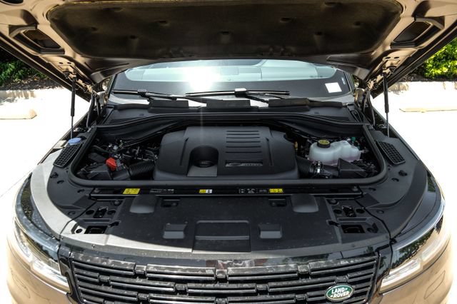 New 2026 Land Rover Range Rover Sport SE AWD/4WD image 63