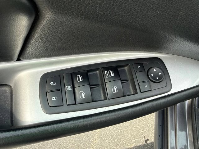 Used 2017 Dodge Journey SE FWD image 14