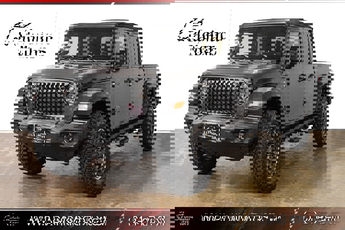 Used 2020 Jeep Gladiator Sport w/ Quick Order Package 24S image 1