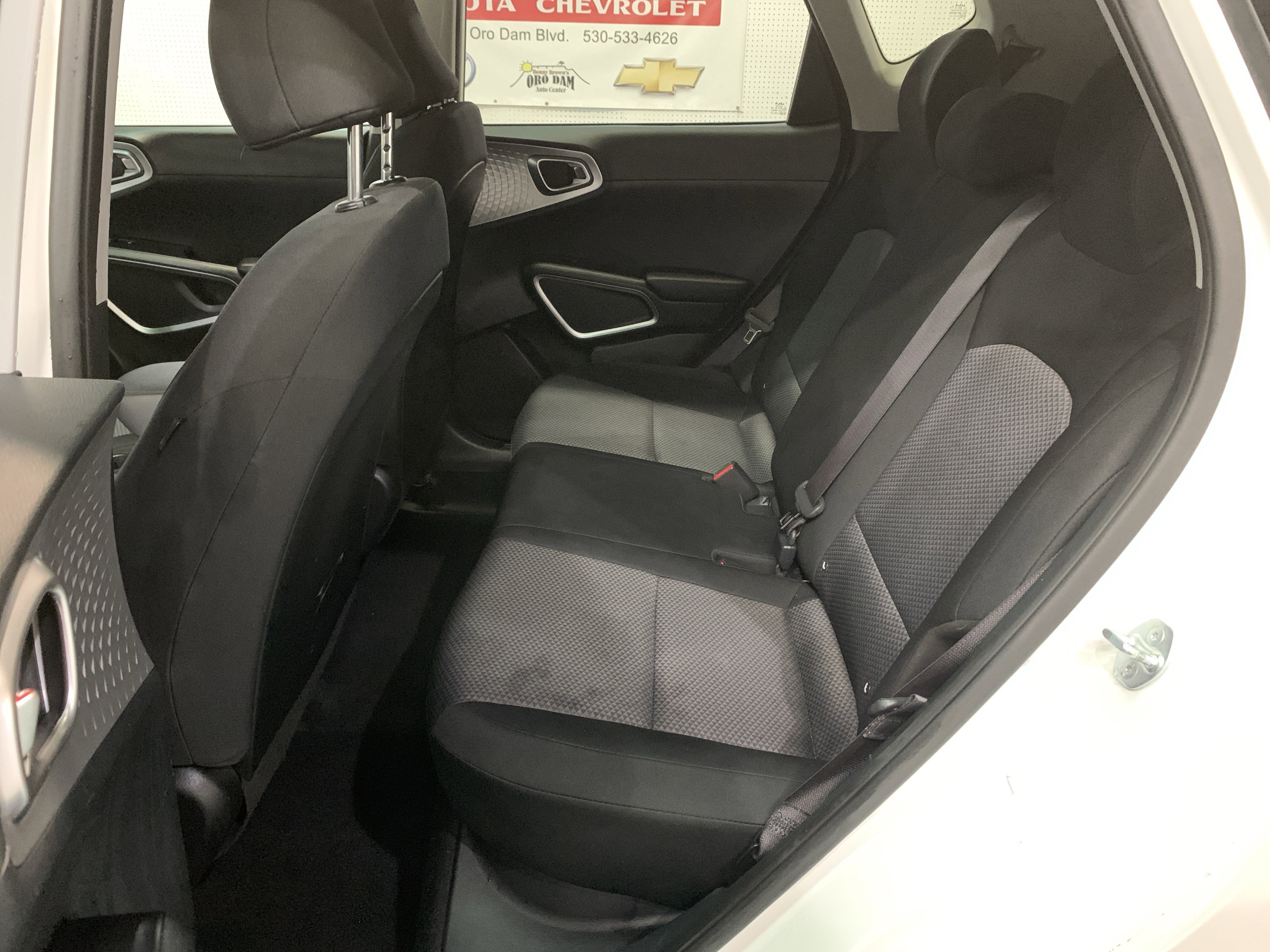 Used 2023 Kia Soul LX image 13