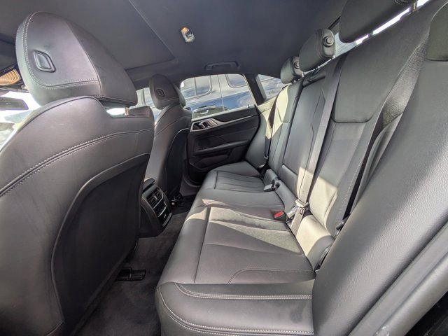 Used 2025 BMW i4 eDrive40 w/ Parking Assistance Package image 9