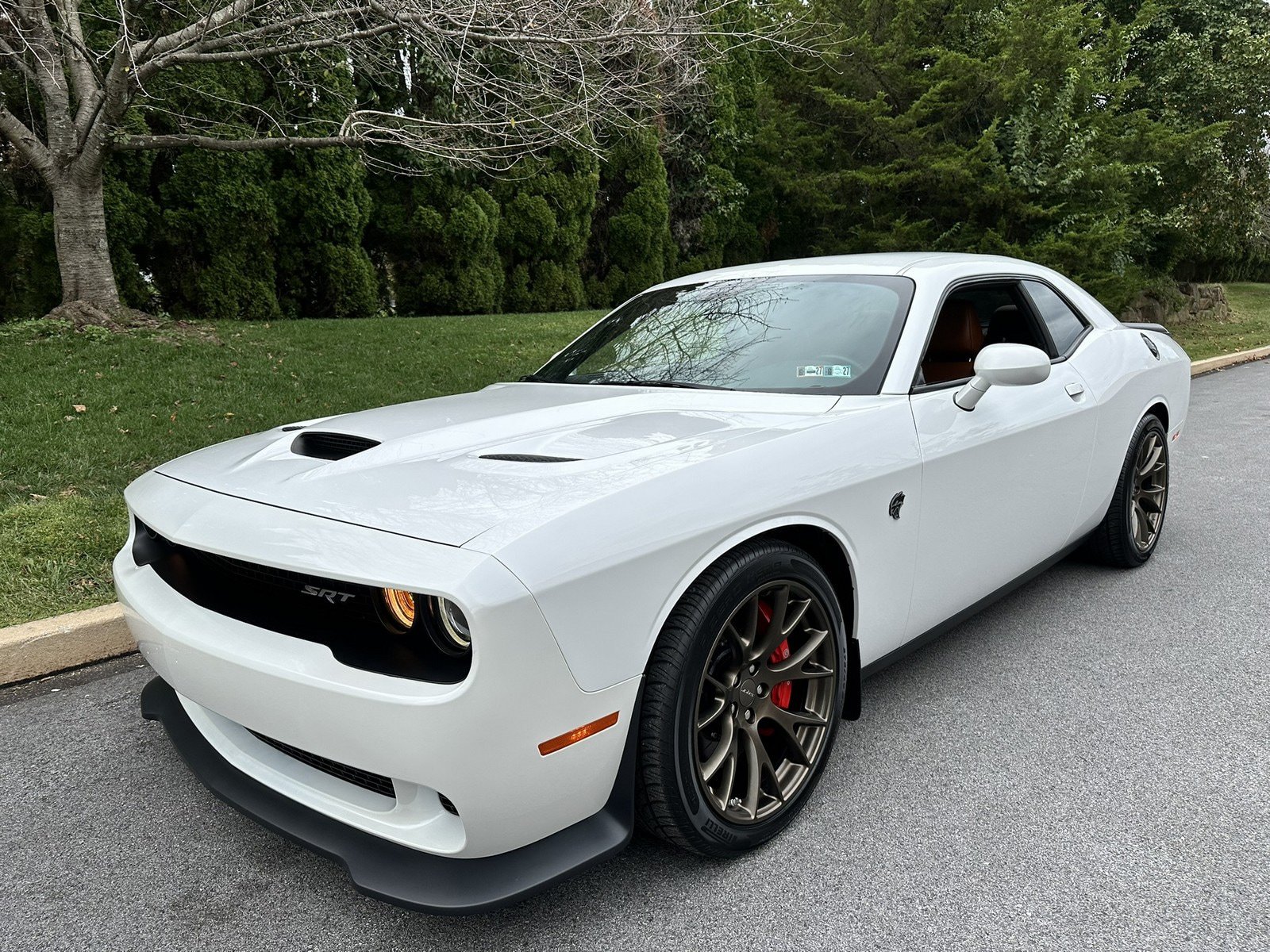 Used 2015 Dodge Challenger SRT Hellcat RWD image 46