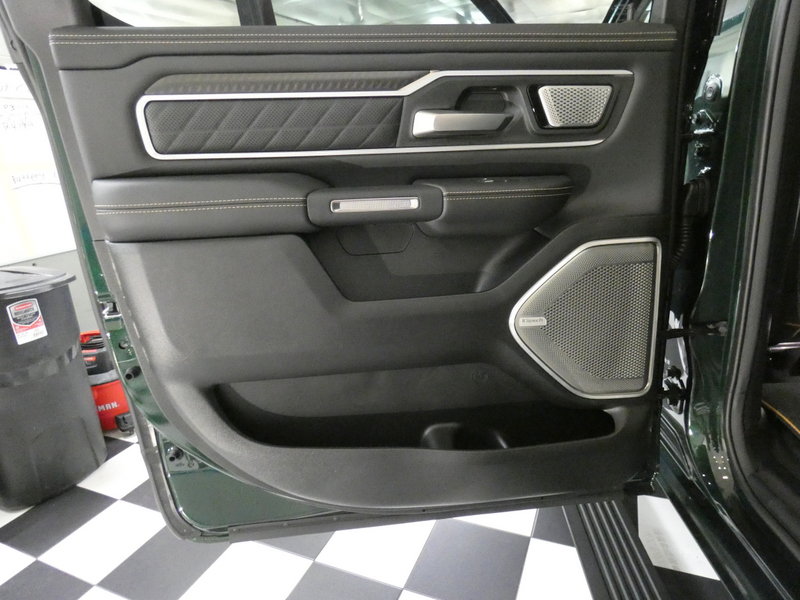 New 2027 RAM 1500 Tungsten AWD/4WD image 33