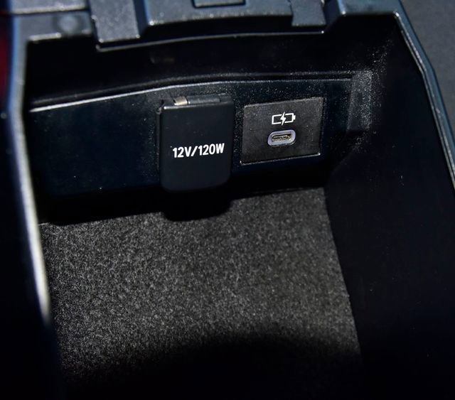 Used 2024 Toyota Corolla LE image 22