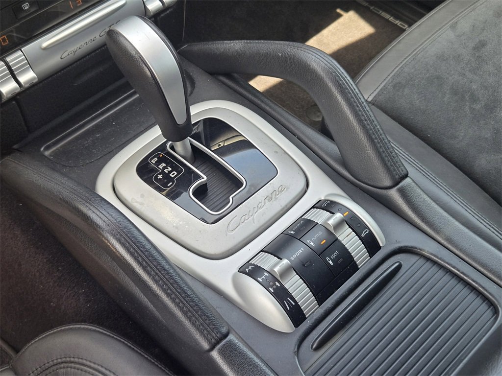 Used 2008 Porsche Cayenne GTS image 21