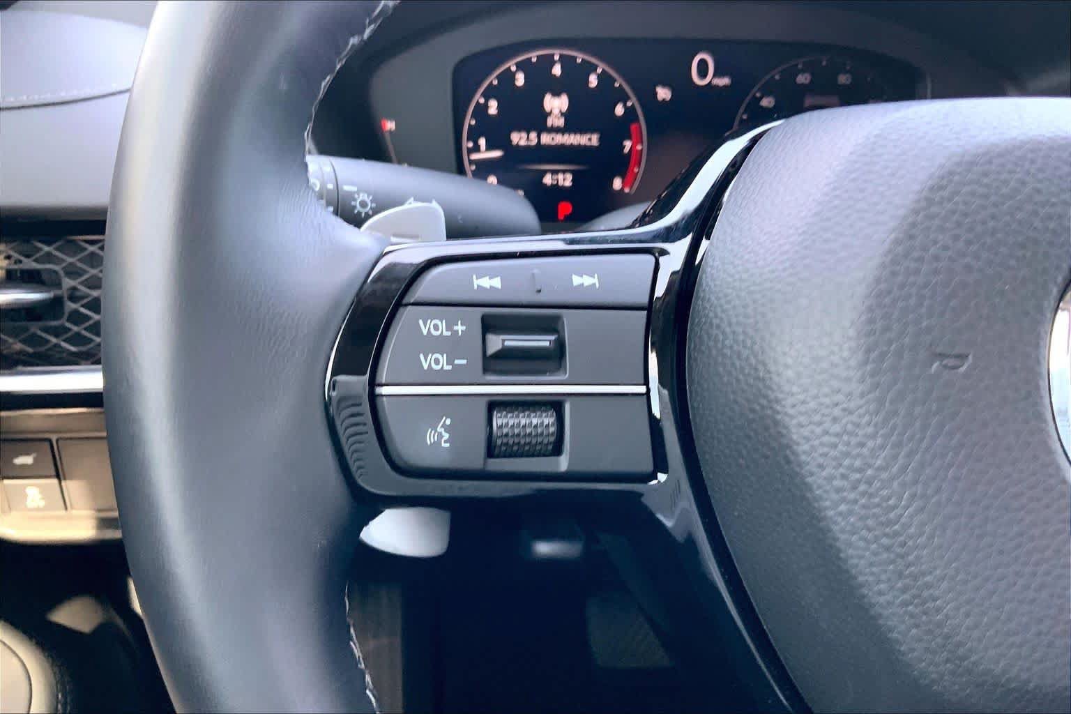 Certified 2025 Acura ADX AWD image 23