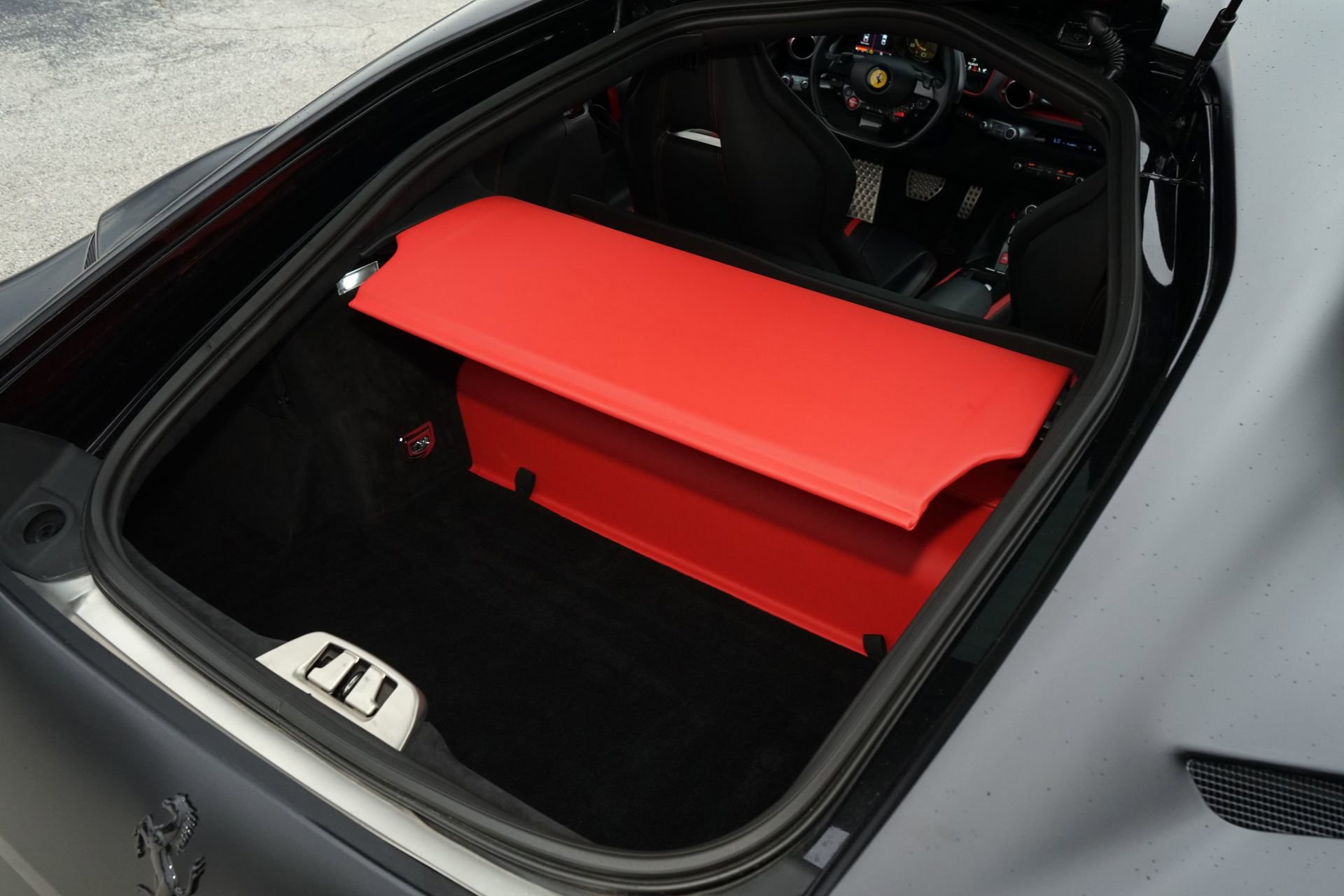 Used 2019 Ferrari 812 Superfast image 39