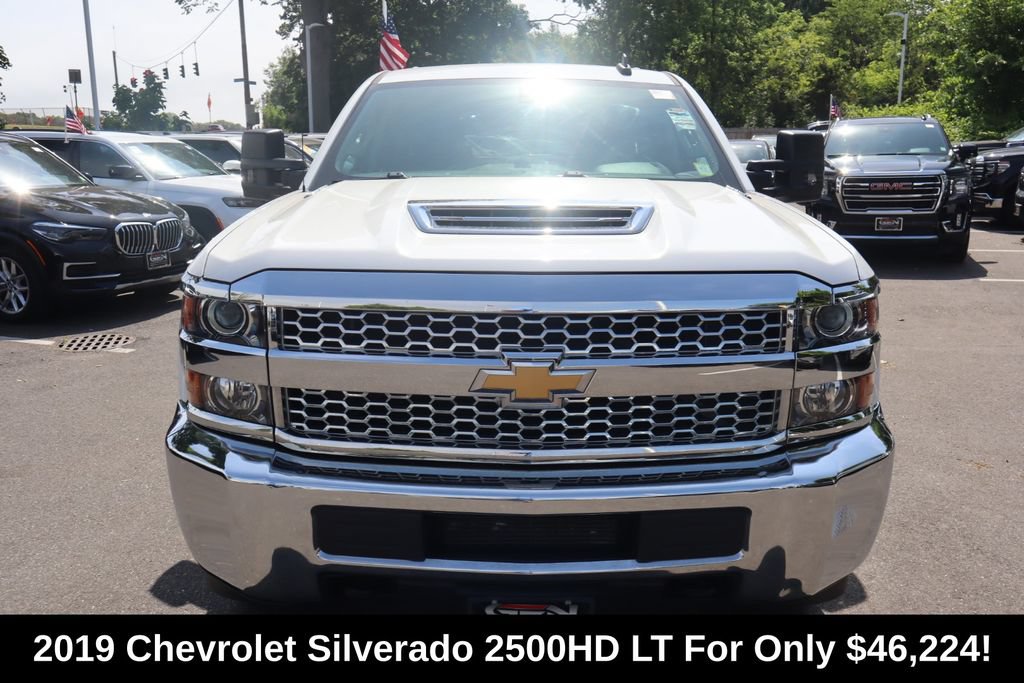 Used 2019 Chevrolet Silverado 2500 LT AWD/4WD image 2