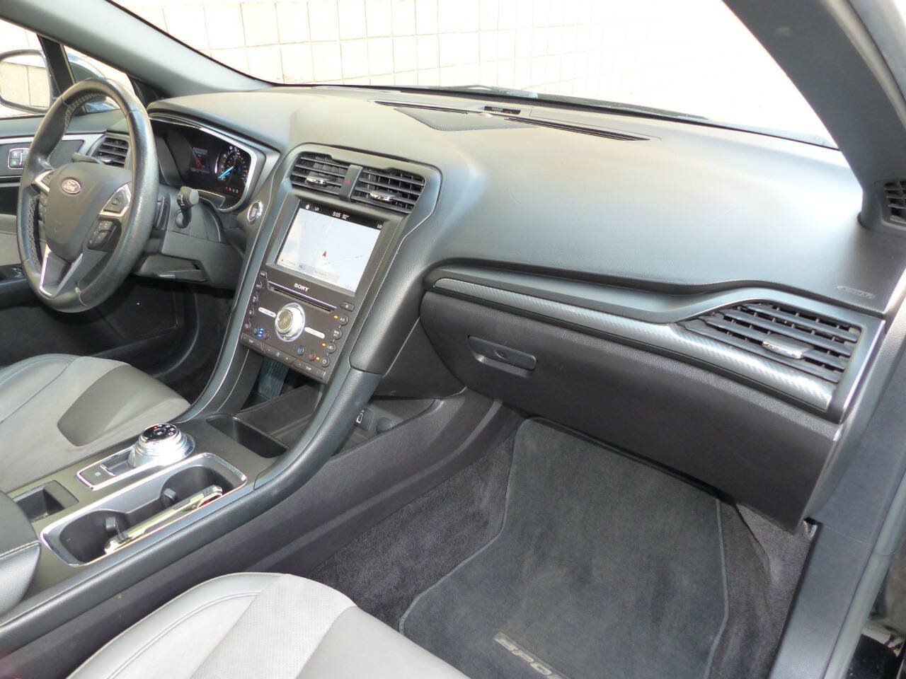 Used 2017 Ford Fusion Sport w/ Equipment Group 401A AWD/4WD image 33